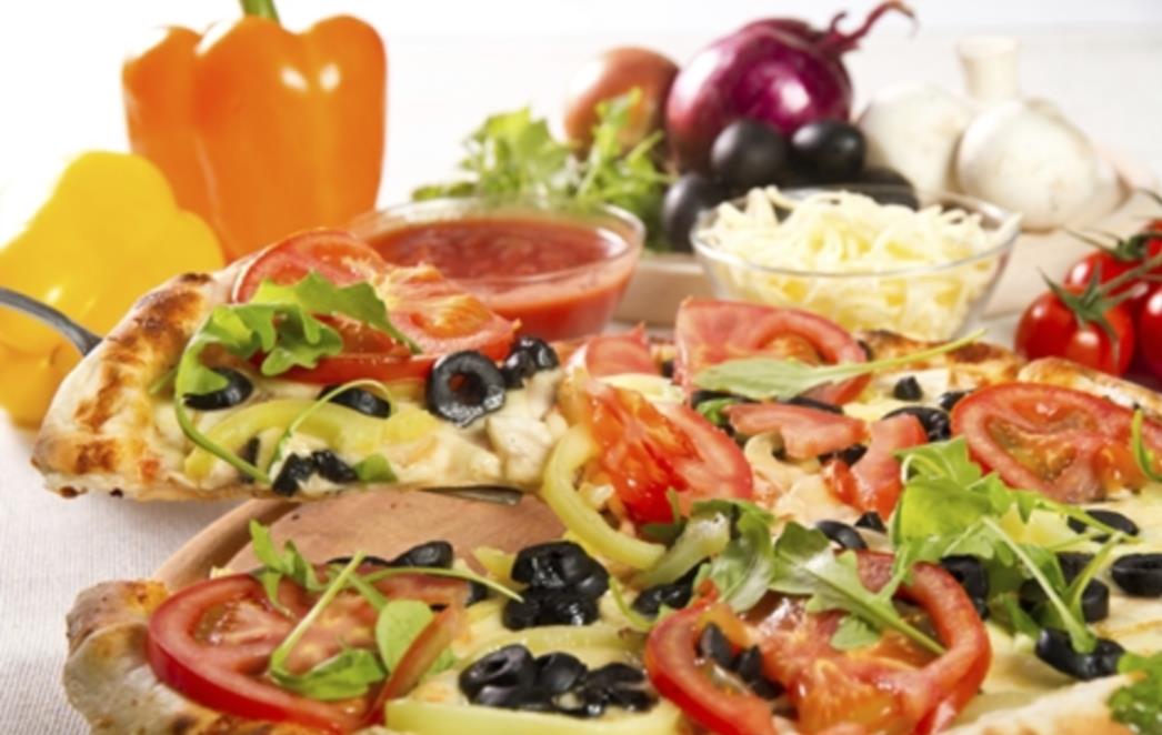 RECEPT DANA:  Povrtna pizza