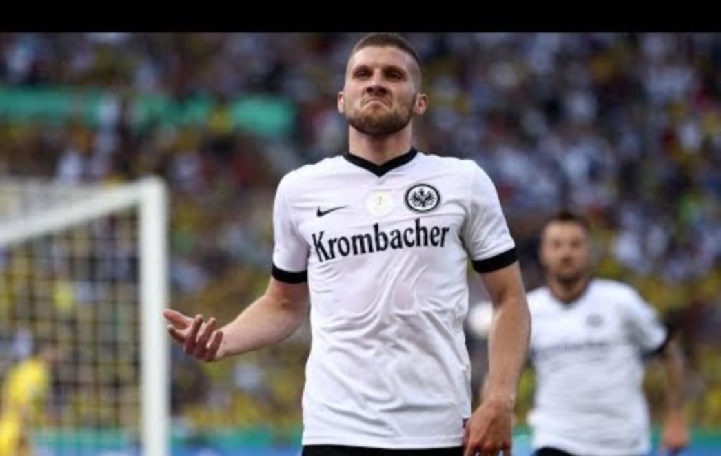 PRVA NAPADAČKA OPCIJA Inter se okrenuo Rebiću, otpisali su Lukakua