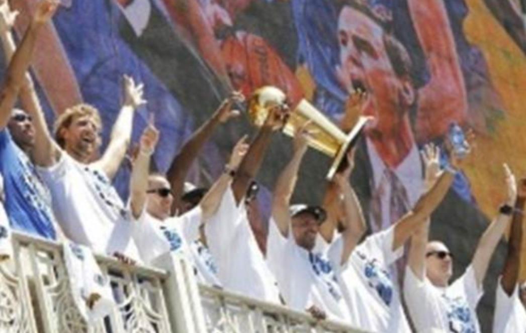 Nezaboravna proslava u Dallasu, pjevao i Nowitzki