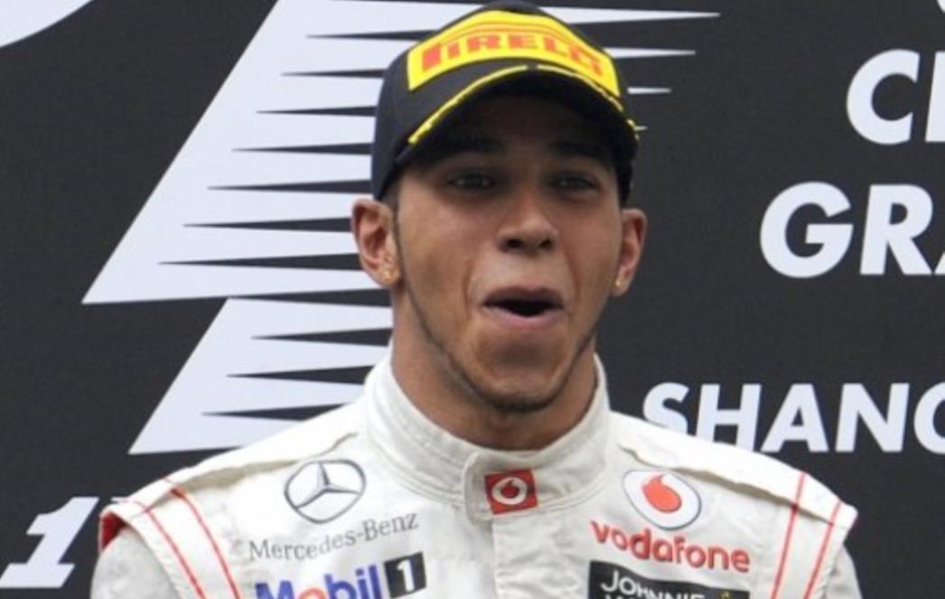 Abu Dhabi: Hamilton uhvatio drugu pobjedu, Vettel odustao