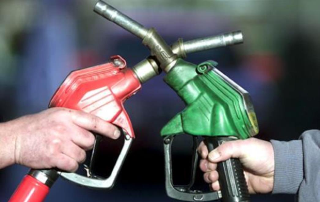 NEVJEROJATNO! Evo koliko će cijena litre benzina porasti zbog krpanja proračuna!