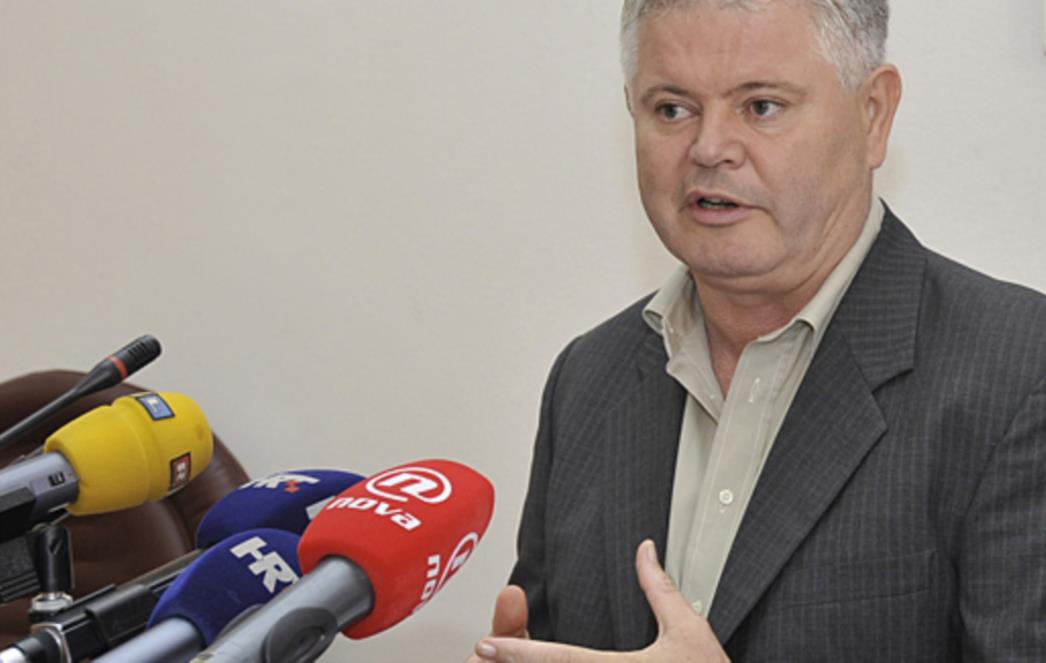 Umjesto poziva na bojkot referenduma, Vlahušić pozvao građane da "misle svojom glavom"