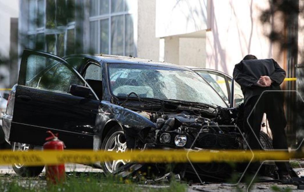 (VIDEO) MOSTAR: U eksploziji uništen BMW