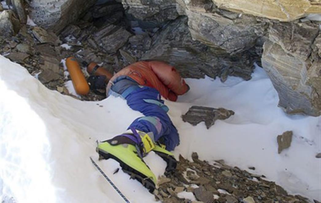 Stravični orijentiri na Mount Everestu (Fotografije uznemirujućeg sadržaja)