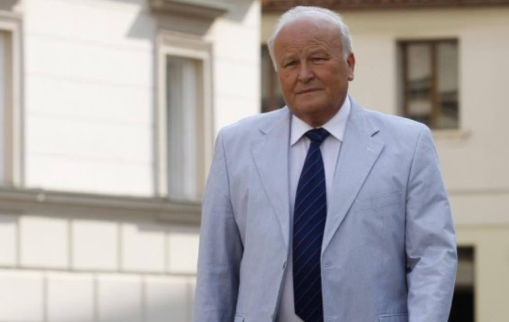 SRAMOTA: Ministarstvo financija plaća poreznicima seminare u najluksuznijim hotelima