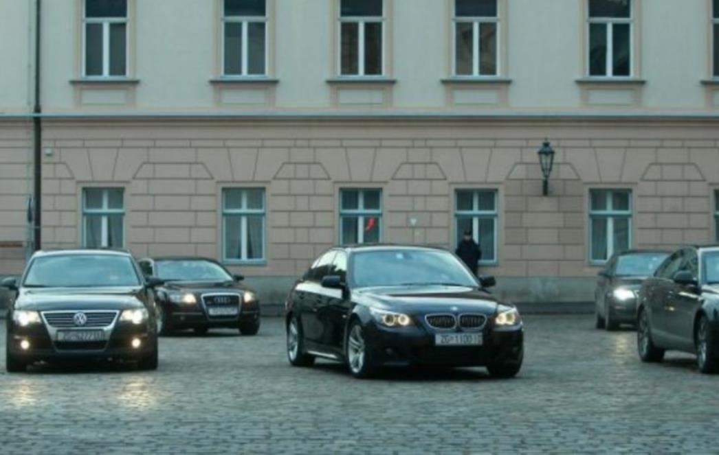 Župani i gradonačelnici troše kao pijani milijarderi, a Hrvatska doslovno pred bankrotom