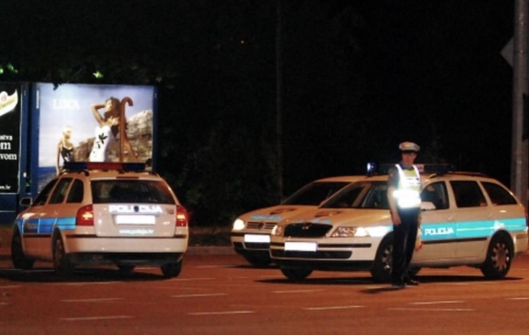 U vožnji prema Zagrebu planuo autobus 
