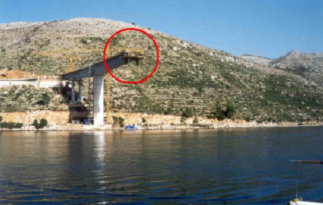 DUBROVNIK: Ekstremna marksistička organizacija "Grdan DubrovčanIN" ukrala most dr. Franja Tuđmana