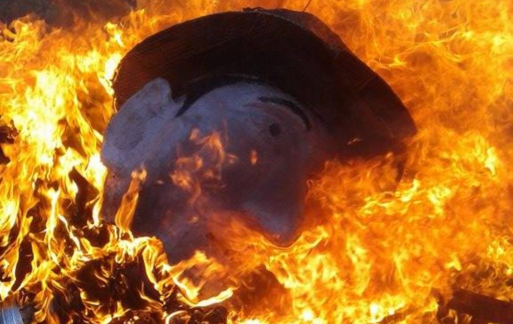 Spalilo Antu Tomića, Zdenko Hik Duka reagirao, kao što nije reagirao kada su srpske Novosti čerečile Thompsona