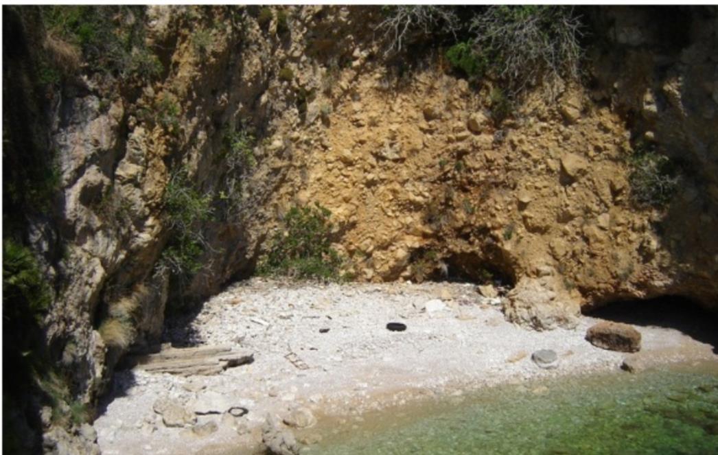DUBROVAČKE PLAŽE OPASNE PO ŽIVOT: Mjesta za kupanje na kojima prijete odroni kamena (FOTOGALERIJA)