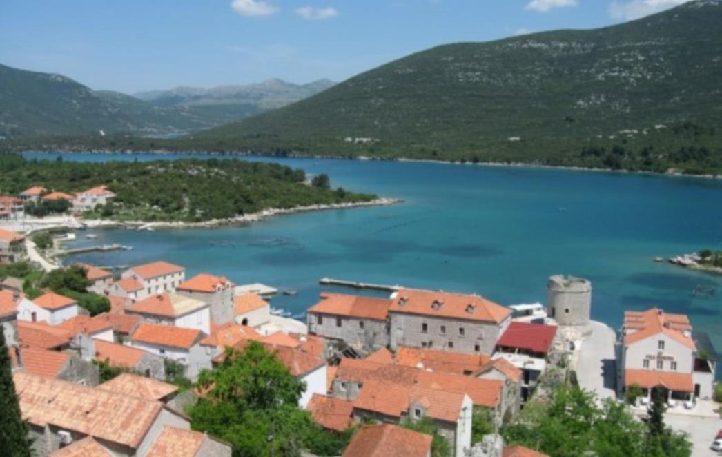 'Više nećemo jesti malostonske školjke, ako uvedu trajekt umjesto Pelješkog mosta'