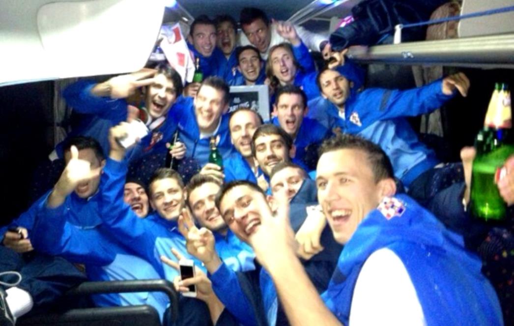 Ovako je izgledala fešta u autobusu Hrvatske