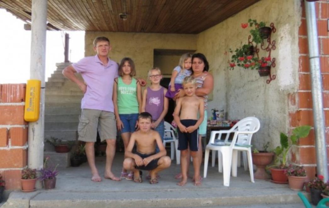 TO JE HRVATSKA DANAS: Obitelji s petero djece zbog duga od 33.000 kuna uzimaju kuću