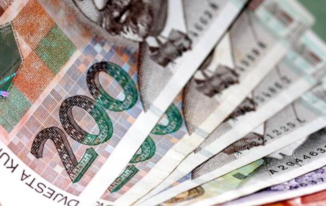 Muke po poslu: Na bolovanje zbog premale plaće