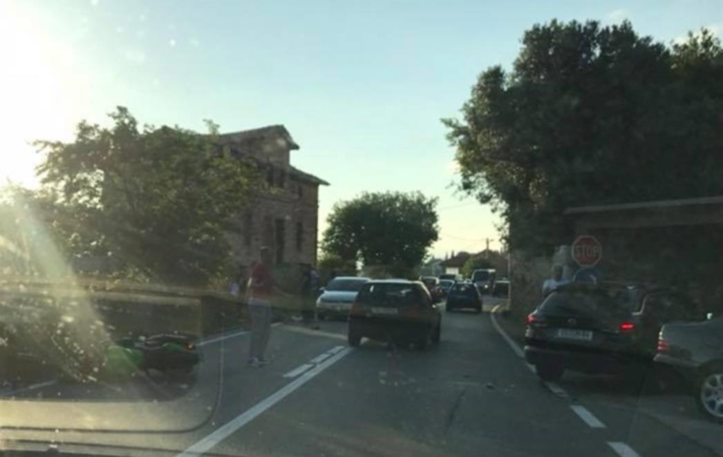 Prometna  nesreća  na  Obodu,  ozlijeđen  motociklist