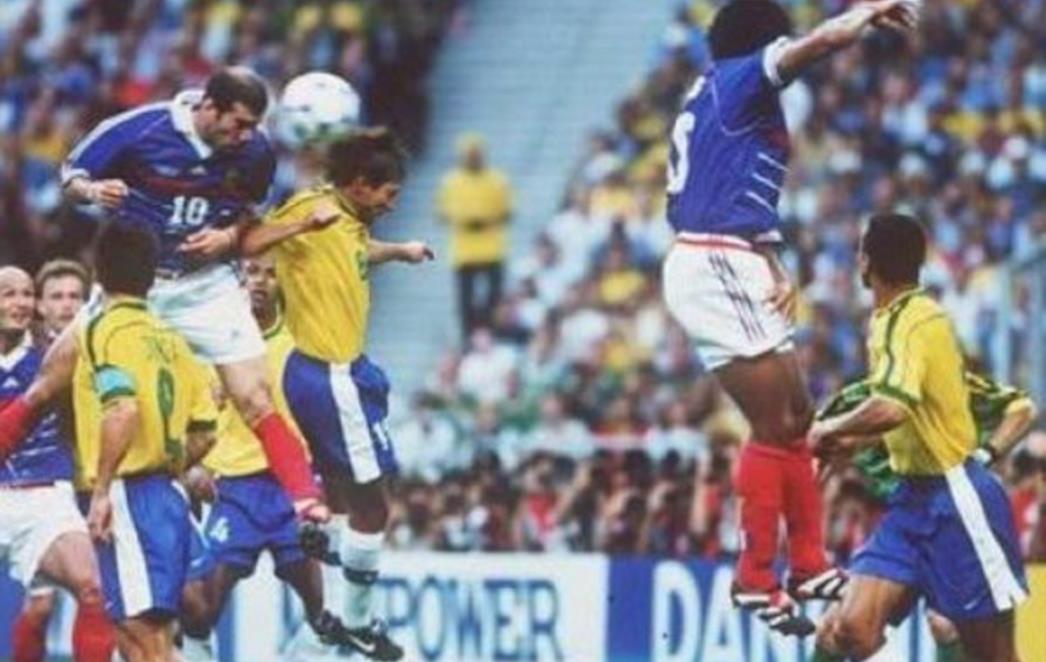 (VIDEO) SVE STE ČULI OVO ČULI NISTE: Kako je 'ludi komentator' iz BiH prenosio finale između Francuske i Brazila!