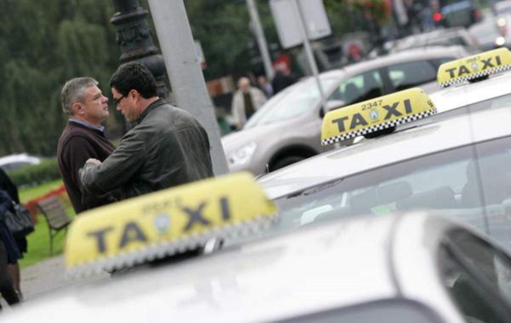 BLAGDANSKO RAZOČARANJE U  DUBROVNIKU: Kao gospari s pokazom u taksi? Vrlo teško, a evo i zašto!