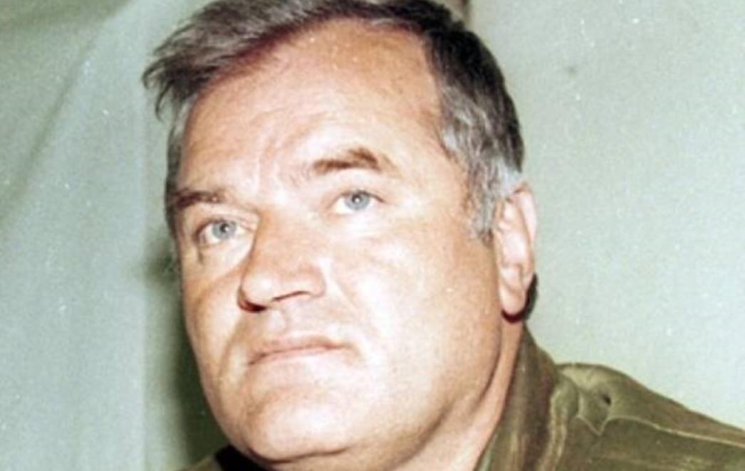 Mladića u obrani savjetuje Vojislav Šešelj