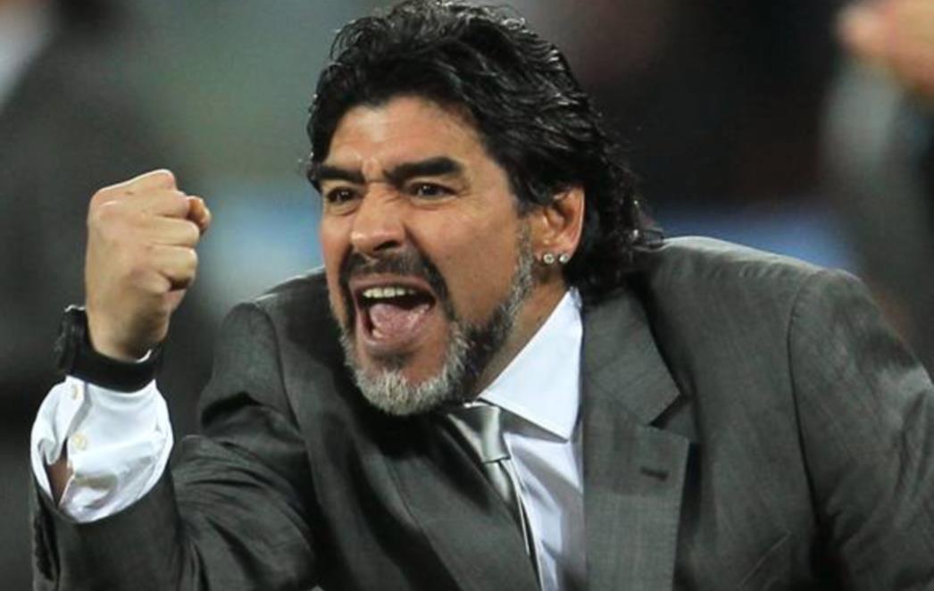 Maradona: U Fifi rade dinosauri!