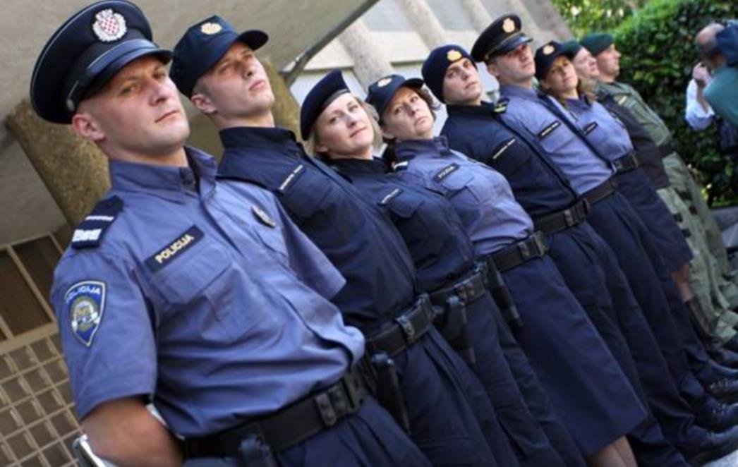 ZANIMLJIVO: Što je zajedničko novinarima, policajcima i učiteljima?