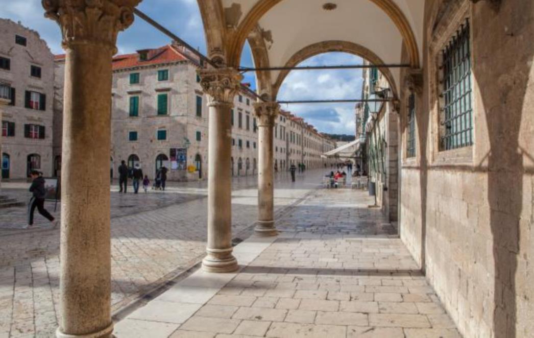 'Foška' donijela razvedravanje, ali i hladna jutra: Dubrovnik jutros najtopliji