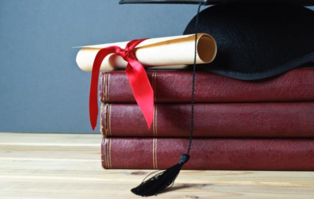 Varaždinski nastavnik na osobnom računalu izradio lažnu diplomu i 26 godina radio u školi