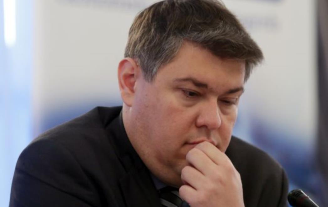 PUCANJ U PRAZNO: Lalovac ponovno  populistički mijenja  rješenje
