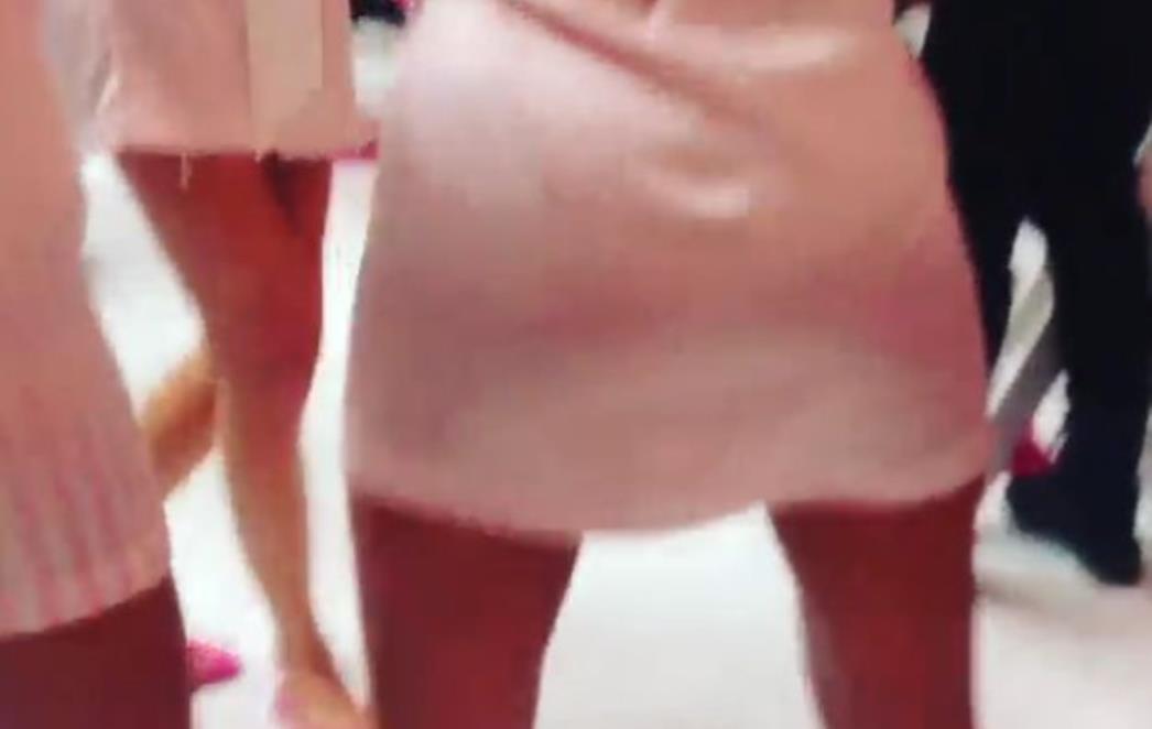 PRESEKSI VIDEO! Evo kako su se Viktorijine anđelice zaigrale iza bine
