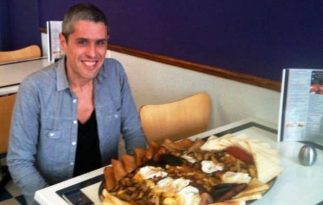 Pojeo doručak od 6.000 kalorija težak četiri kilograma