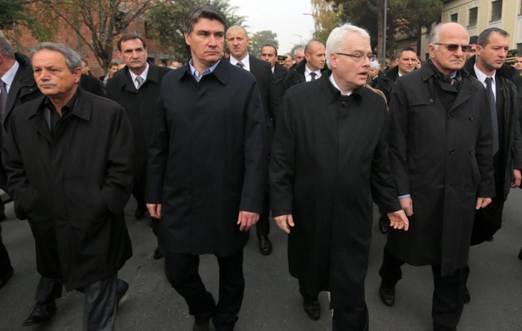 Građani ljuti na Vladu: 'Putokazi nisu na ćirilici, pa ste se pogubili?'