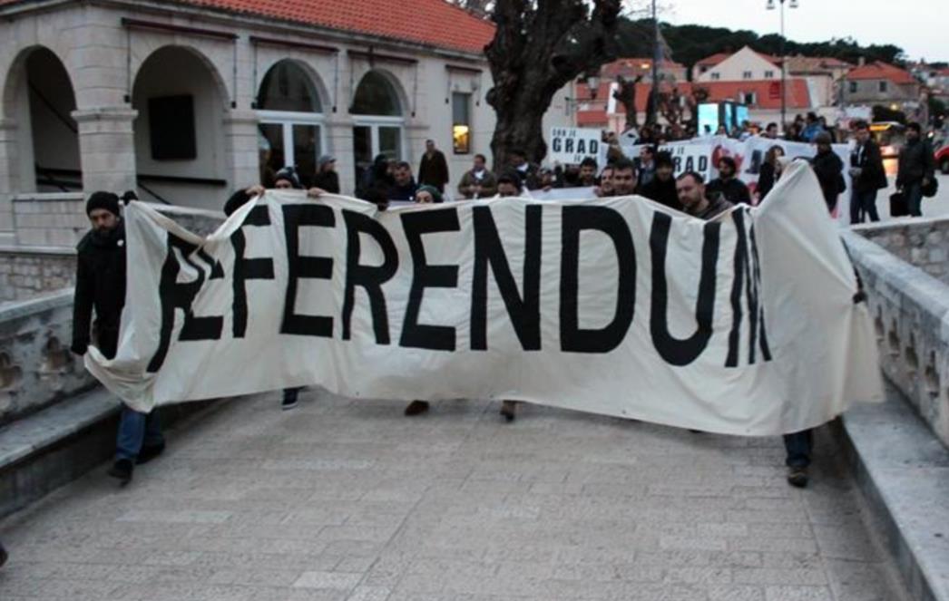 GRAĐANI ODLUČUJU O SRĐU Za raspisivanje referenduma treba nešto više od osam tisuća potpisa!