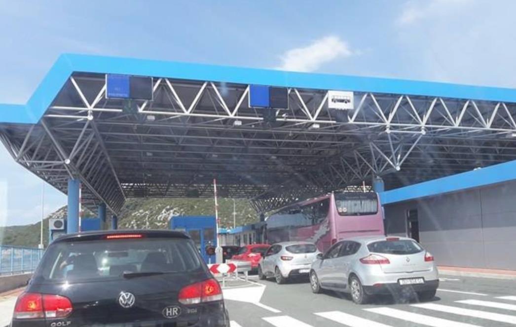 INCIDENT NA GRANICI BIH I HRVATSKE Ozlijeđeno 18 migranata