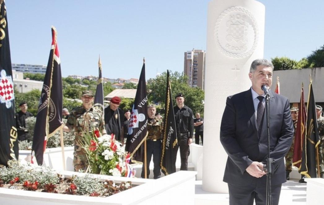 BALDASAR ODGOVORIO 'STOCI SITNOG ZUBA': Na otvaranju spomenika IX. Bojni Rafael vitez Boban nema ustaštva, ovo je postrojba HV-a!