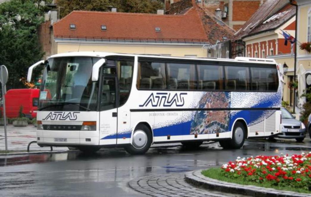 SELEKTIVNI PRISTUP  GRADSKE UPRAVE OKO ZAUSTAVLJANJA NA PILAMA: Svi su krivi samo ATLAS ne!