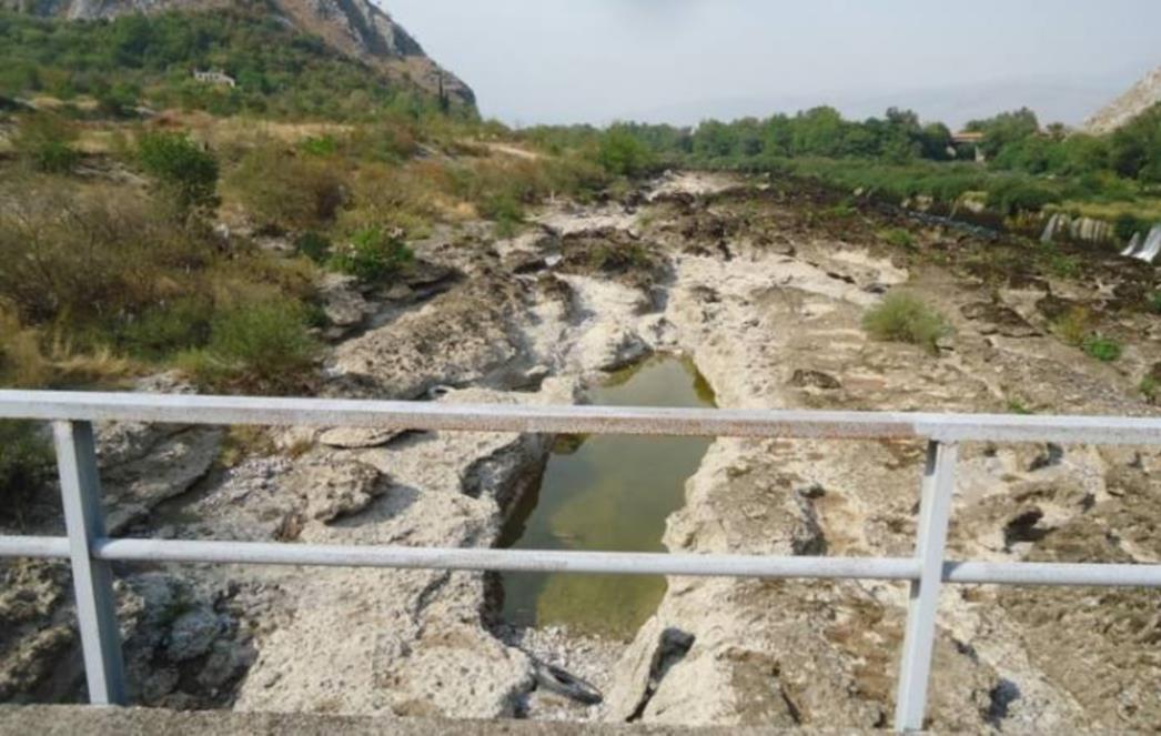 Dramatični prizori iz Hercegovine: Neretva skoro presušila! (FOTO)