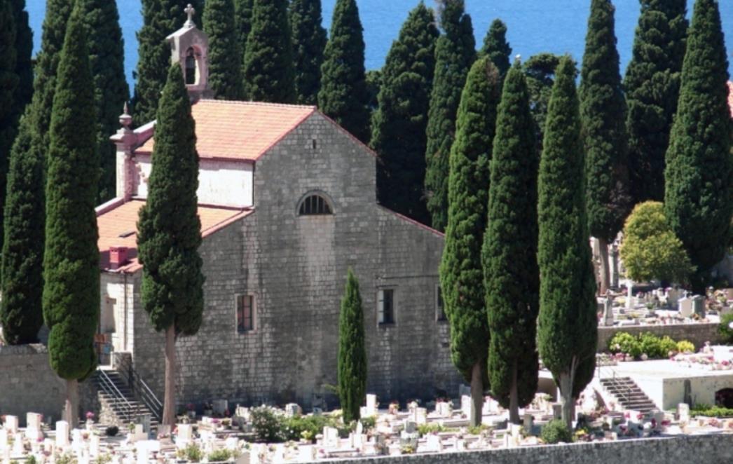 Gara ispao iz igre, kapelicu na Boninovu obnavljat će Alfaplan ili Hedom