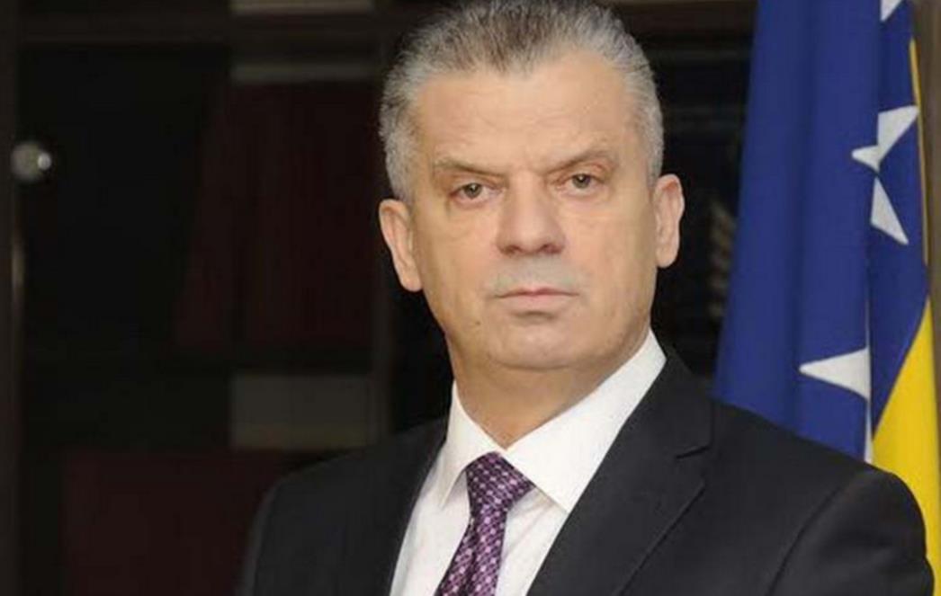 FAHRUDIN RADONČIĆ: Osam godina Bošnjaci brutalno majoriziraju Hrvate, i gdje nas je to dovelo...