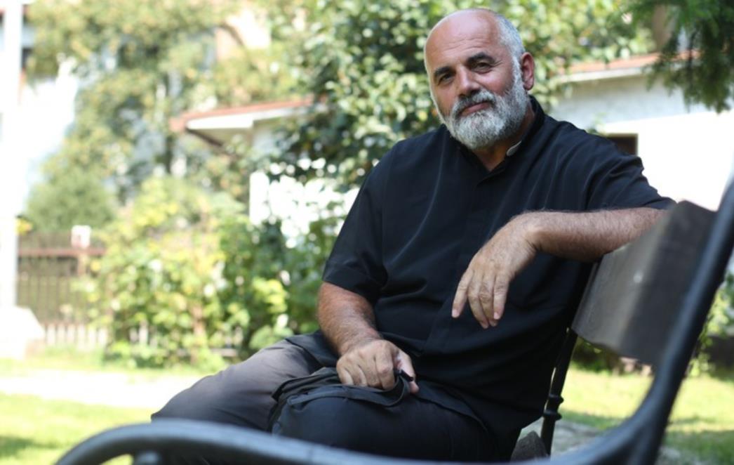 Pater Mandurić: Misa za Pavelića služila se i služit će se uvijek, uostalom kao i za partizane