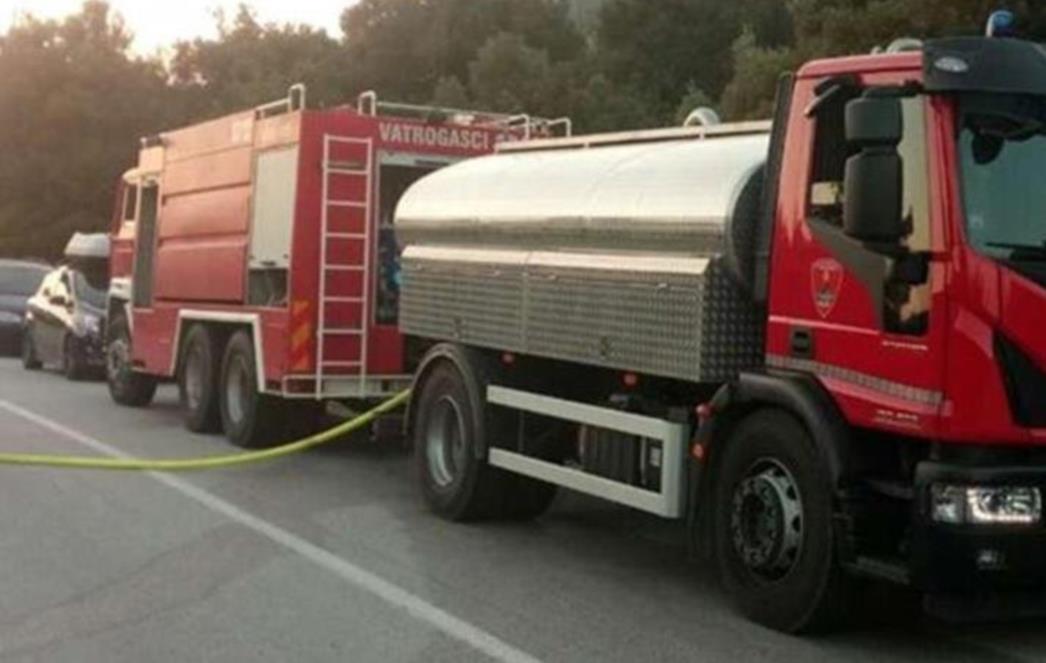 NESREĆA U SPLITU Pijan prošao kroz crveno i ozlijedio trojicu vatrogasaca