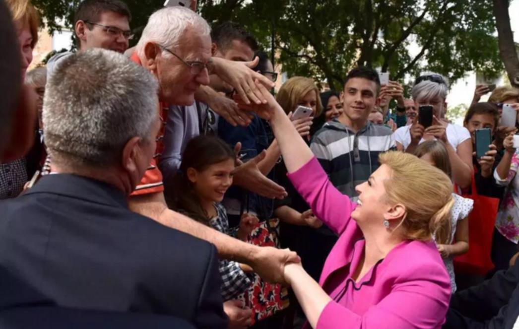 VELIKI INTERES I EUFORIJA: Predsjednica u SAD-u na druženju s Hrvatima