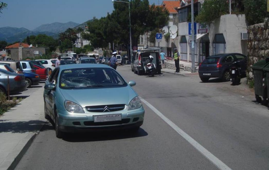 Dubrovački taksist automobilom udario dvojicu učenika (FOTO)