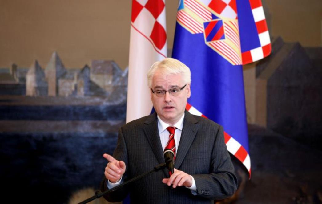 Što je u glavi Ive Josipovića? 