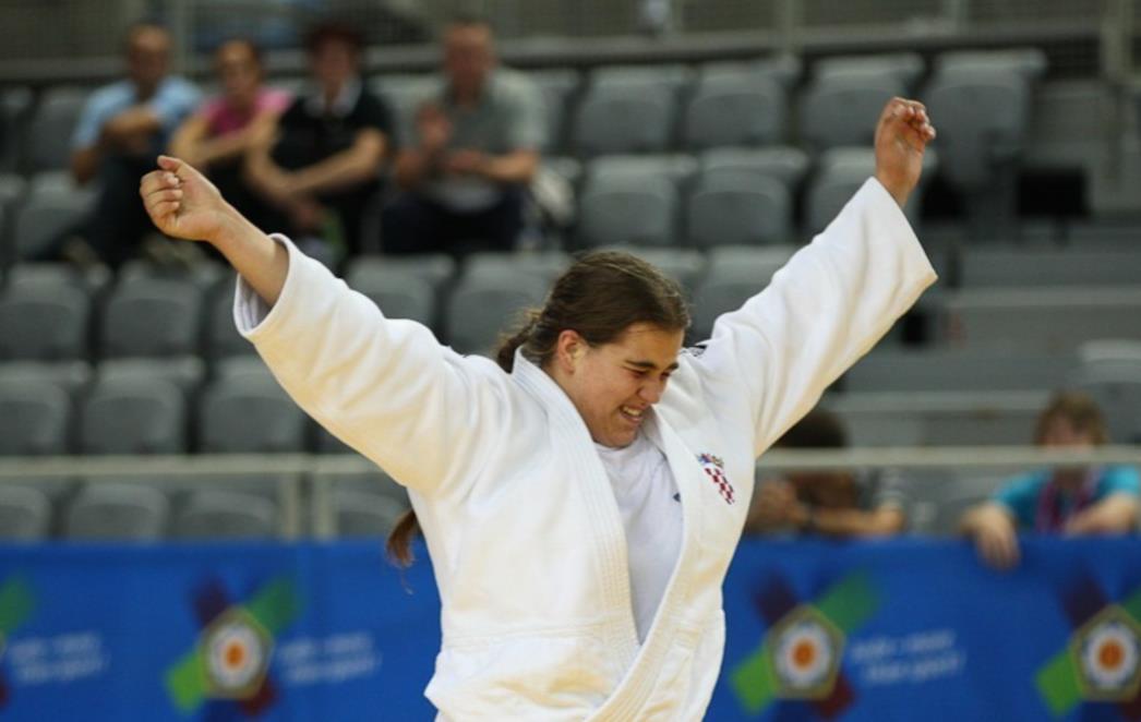 VELIKI USPJEH MLADE DUBROVKINJE Šutalo na korak do medalje u seniorskoj konkurenciji u Azerbajdžanu!