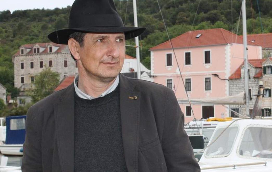 Hercegovci više nisu u igri, primitivna jugoslavenčina Ante Tomić sad liječi frustracije na otočanima