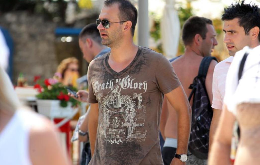 Frane Barbieri se intenzivno druži s Vanjom Halilović i Vedranom Linardić