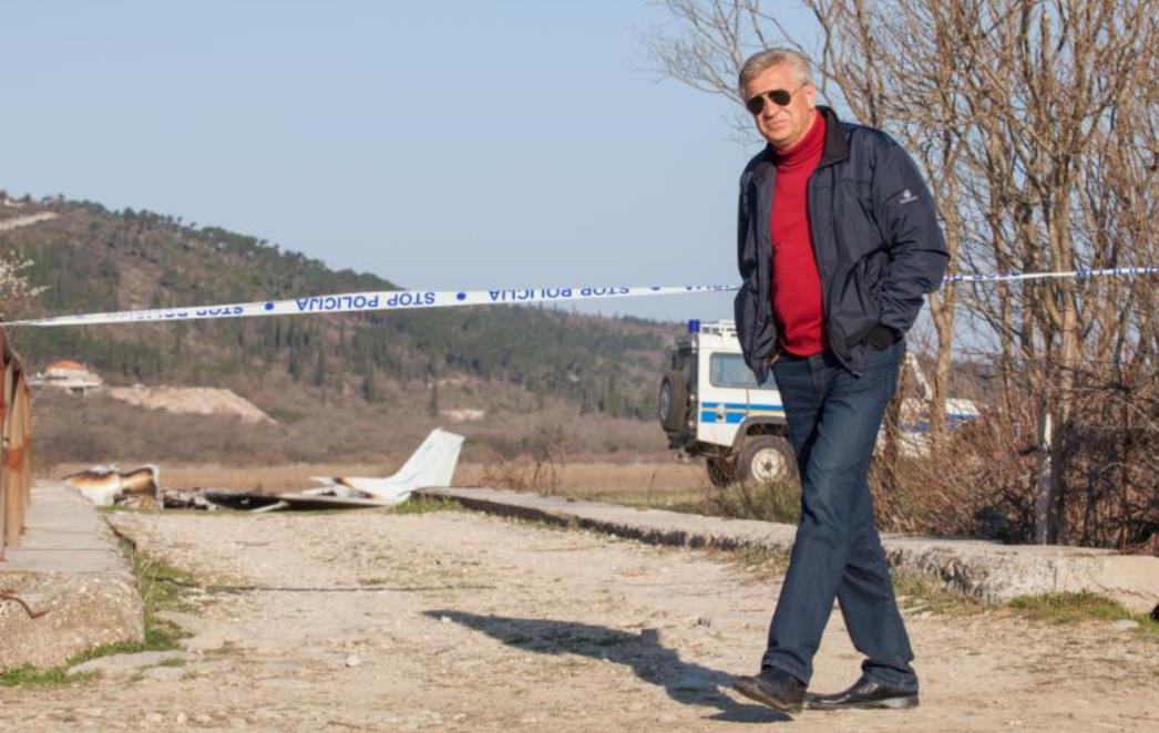 Pilot Ante Maškarić na mjestu pada zrakoplova u Konavoskom polju (FOTOGALERIJA)