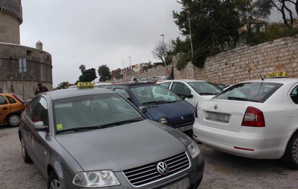 Otkrili na čemu najviše muljaju taksisti i automehaničari