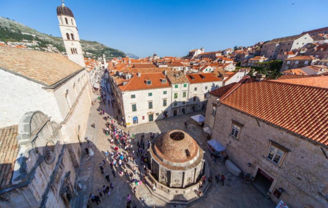 KOME TO SMETA: Uvjet za zapošljavanje u Dubrovniku je hrvatsko državljanstvo 