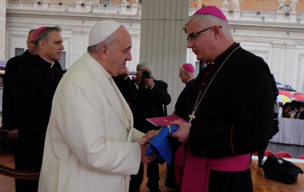 Biskup Uzinić kod Pape Franja