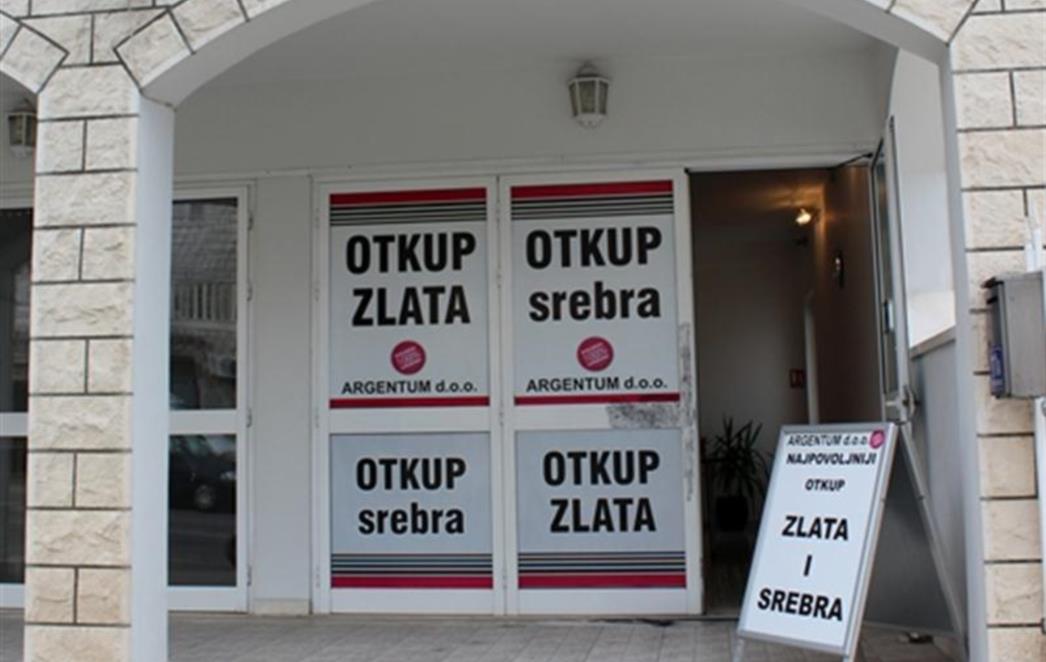 Pokušaj provale u poslovnicu za otkup zlata u Ulici Iva Vojnovića